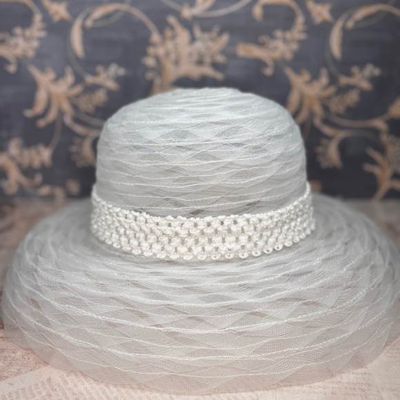 SwanHat NY White Mesh Kentucky Derby Hat Teal Flower Wide Brim Church